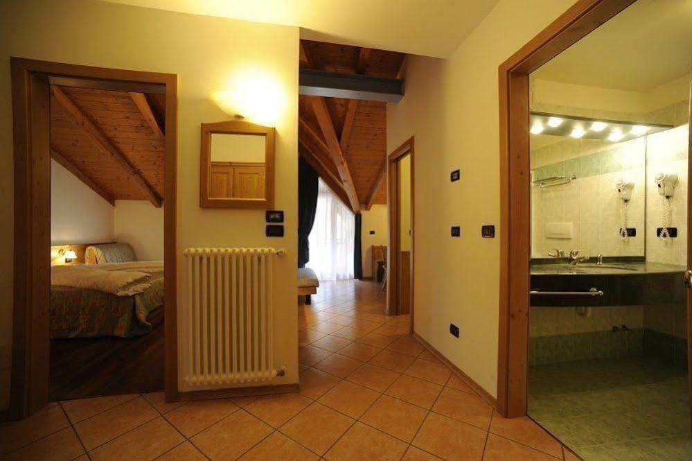 Residence Kristall- Fiemme Holidays プレダッツォ エクステリア 写真
